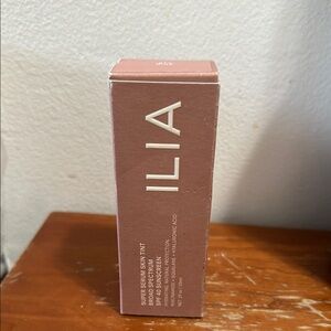 ILIA Super Serum Skin Tint (ST7 Diaz) SPF 40